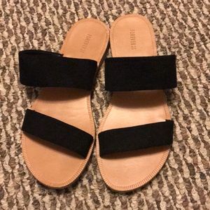 Size 6 sandals from forever 21!